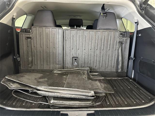 used 2022 Toyota Highlander Hybrid car, priced at $35,400