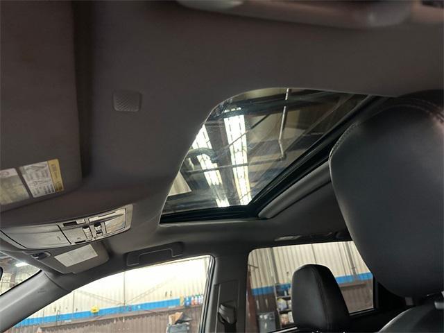 used 2019 Toyota Highlander car, priced at $24,300