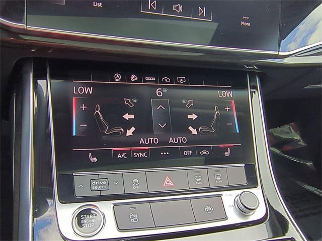 used 2024 Audi Q7 car, priced at $43,900
