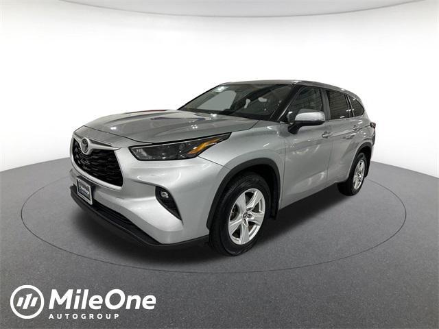 used 2024 Toyota Highlander car, priced at $33,070