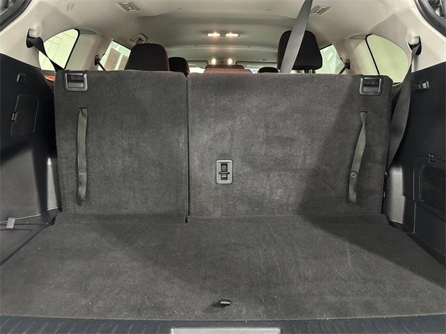 used 2024 Toyota Highlander car, priced at $33,070