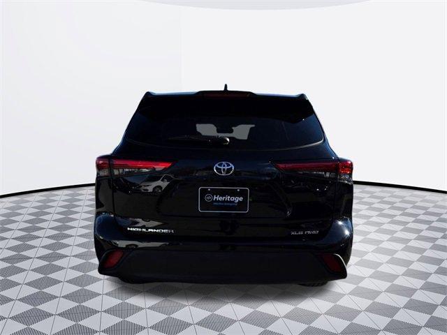 used 2021 Toyota Highlander car, priced at $32,500