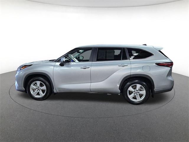 used 2024 Toyota Highlander Hybrid car, priced at $38,800