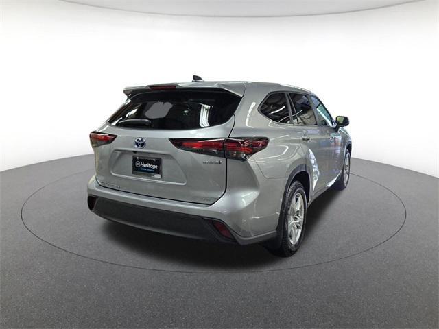 used 2024 Toyota Highlander Hybrid car, priced at $38,800