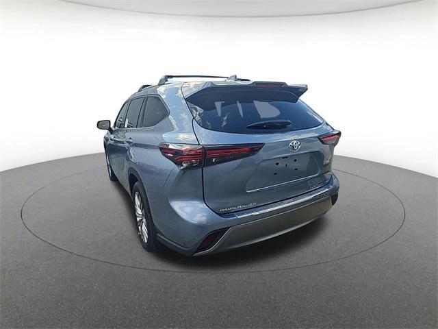 new 2024 Toyota Highlander car, priced at $54,288
