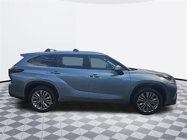 new 2024 Toyota Highlander car, priced at $54,288