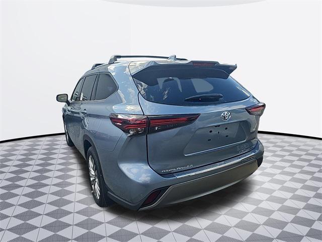 new 2024 Toyota Highlander car, priced at $54,288