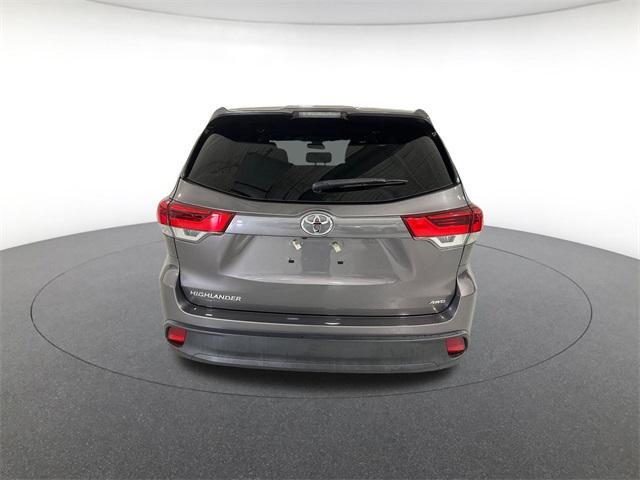 used 2019 Toyota Highlander car, priced at $23,130