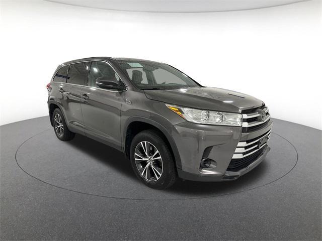 used 2019 Toyota Highlander car, priced at $23,130