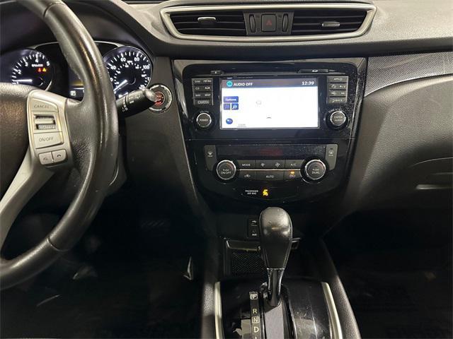 used 2015 Nissan Rogue car, priced at $9,900