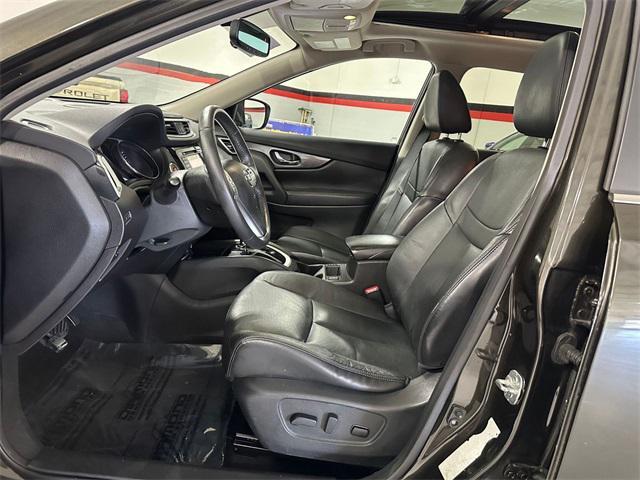 used 2015 Nissan Rogue car, priced at $9,900