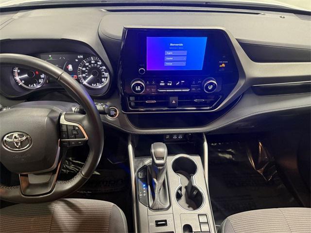 used 2024 Toyota Highlander car, priced at $34,485