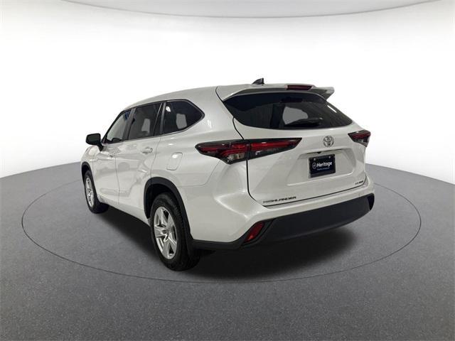used 2024 Toyota Highlander car, priced at $34,485