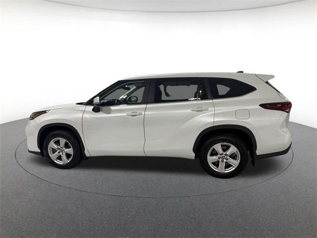 used 2024 Toyota Highlander car, priced at $34,485