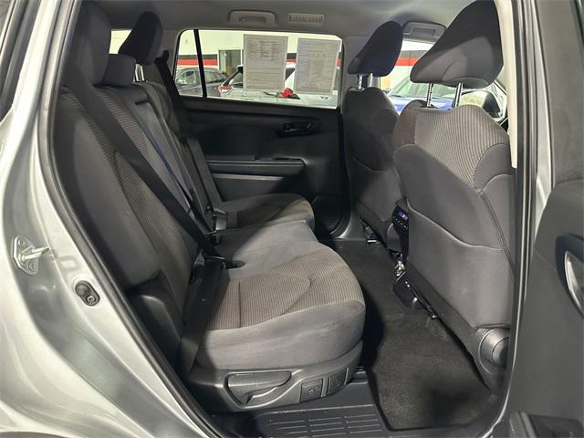used 2024 Toyota Highlander car, priced at $32,700