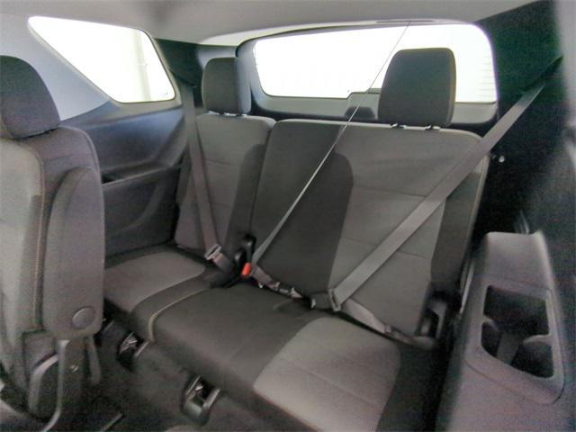 used 2021 Chevrolet Traverse car, priced at $18,500