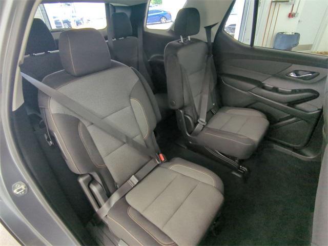 used 2021 Chevrolet Traverse car, priced at $18,500