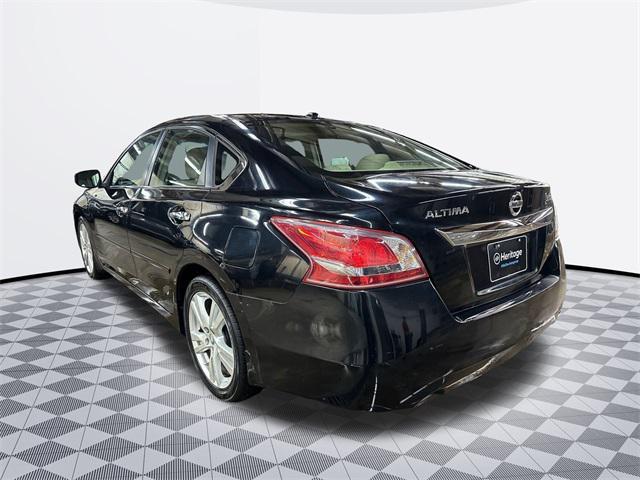 used 2013 Nissan Altima car, priced at $12,500