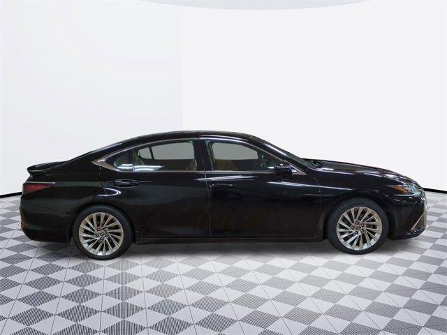 used 2022 Lexus ES 350 car, priced at $30,000