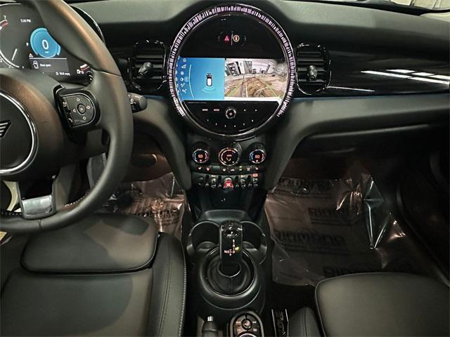 used 2023 MINI Hardtop car, priced at $25,800