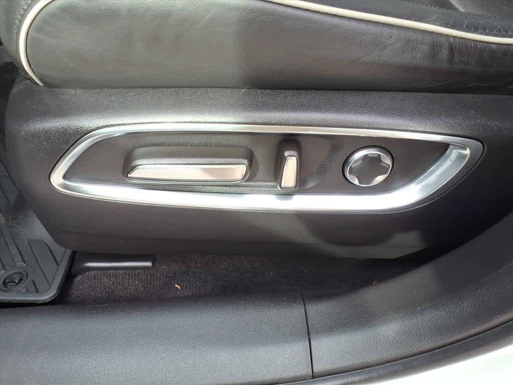 used 2020 Acura MDX car, priced at $29,984