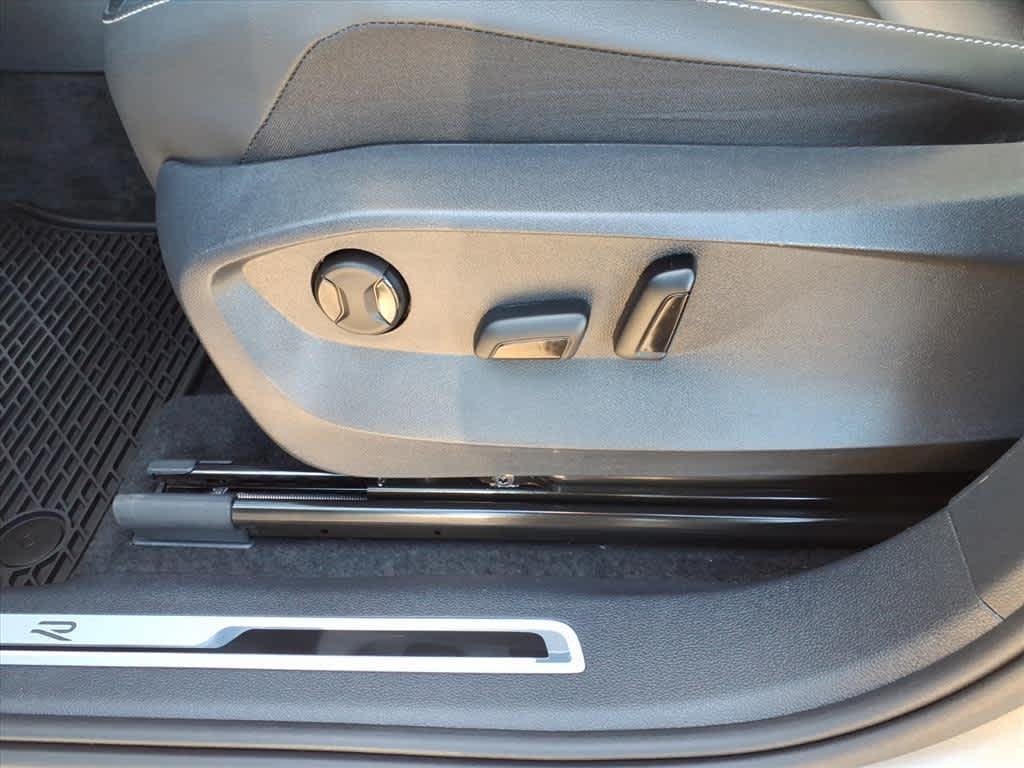 used 2024 Volkswagen Tiguan car, priced at $31,993