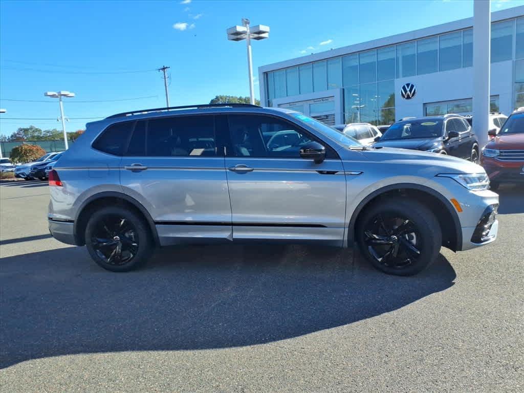 used 2024 Volkswagen Tiguan car, priced at $31,993