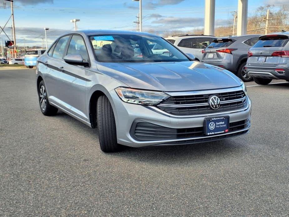 used 2024 Volkswagen Jetta car, priced at $20,894