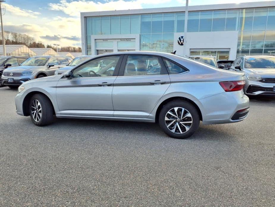 used 2024 Volkswagen Jetta car, priced at $20,894