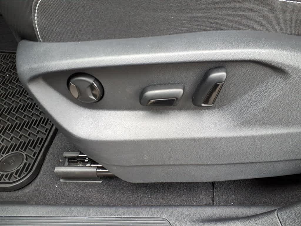 used 2025 Volkswagen Atlas Cross Sport car, priced at $35,994