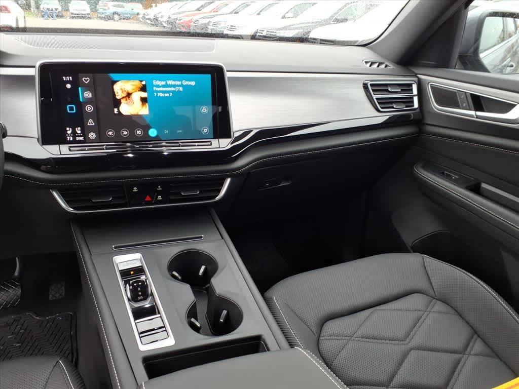 used 2025 Volkswagen Atlas Cross Sport car, priced at $35,994