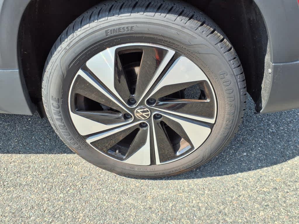 used 2024 Volkswagen Taos car, priced at $25,994