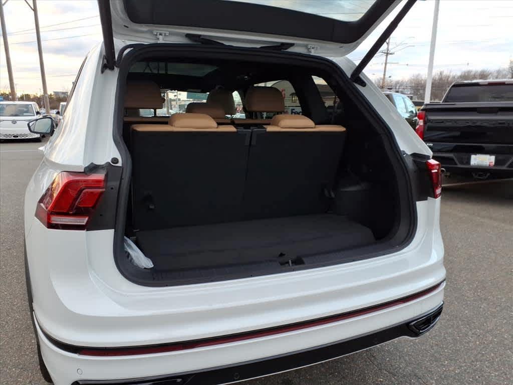 used 2024 Volkswagen Tiguan car, priced at $30,994
