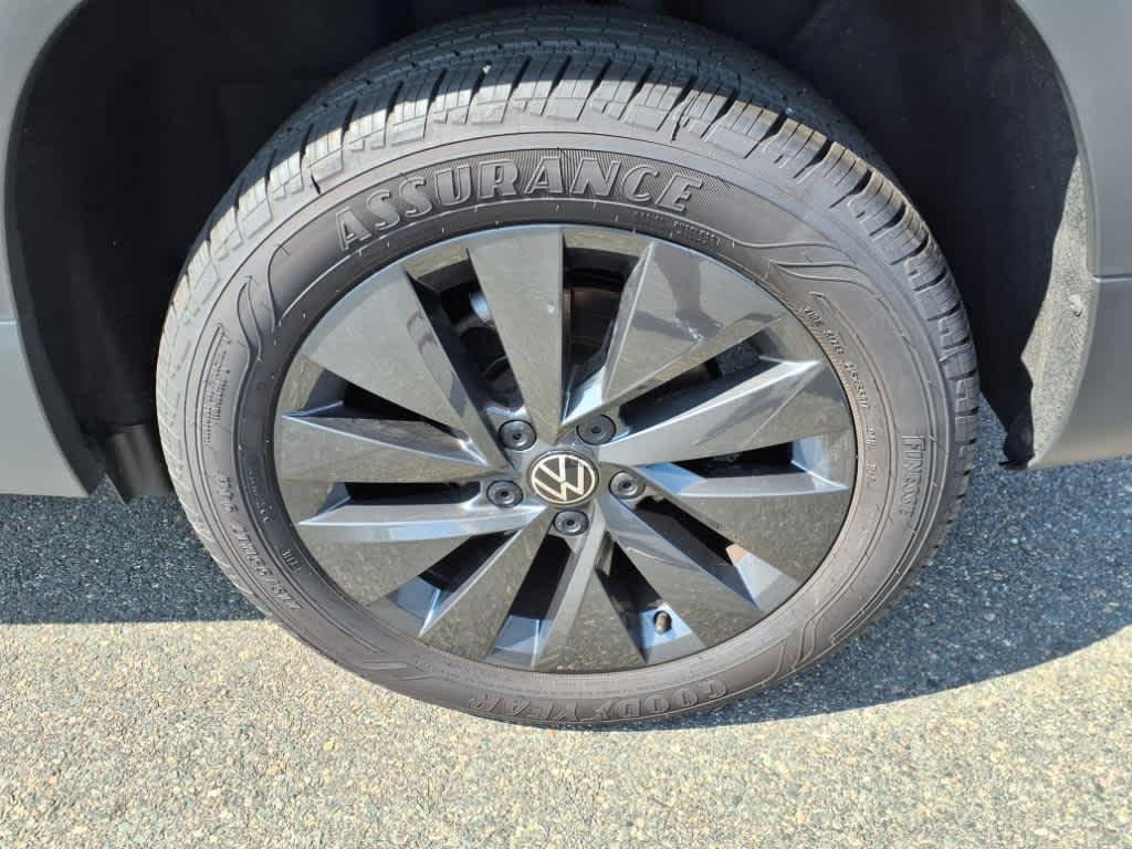 used 2024 Volkswagen Taos car, priced at $23,993