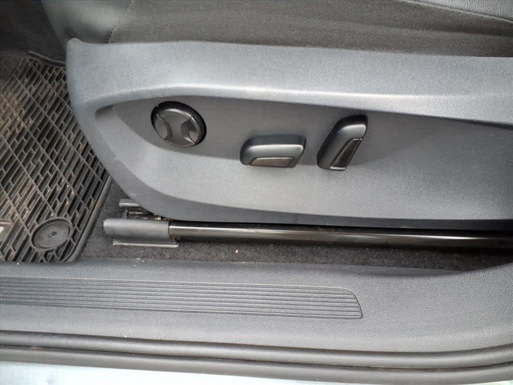 used 2022 Volkswagen Tiguan car, priced at $23,993