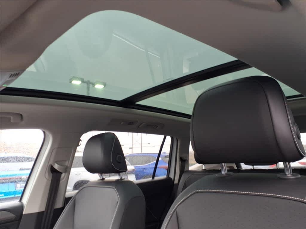 used 2022 Volkswagen Tiguan car, priced at $23,649