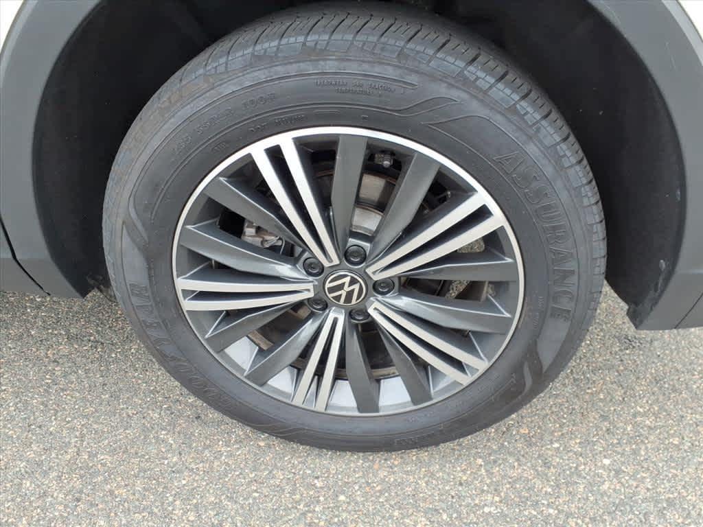 used 2024 Volkswagen Tiguan car, priced at $27,997