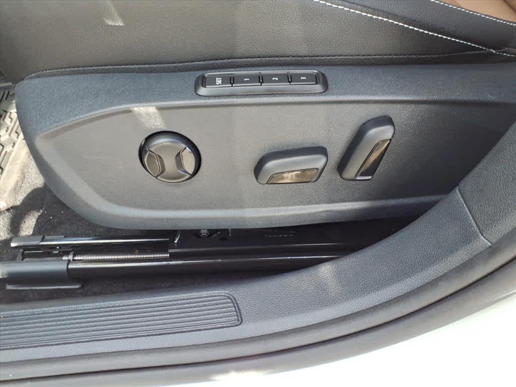 used 2025 Volkswagen Jetta car, priced at $27,977