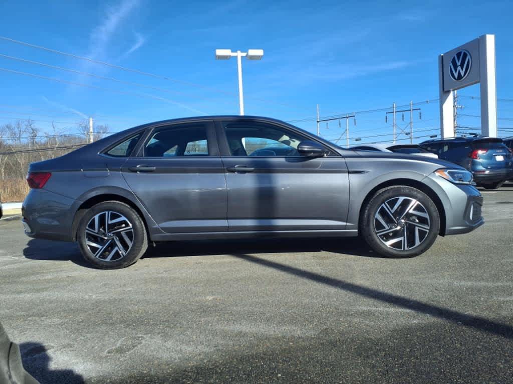 used 2024 Volkswagen Jetta car, priced at $26,996