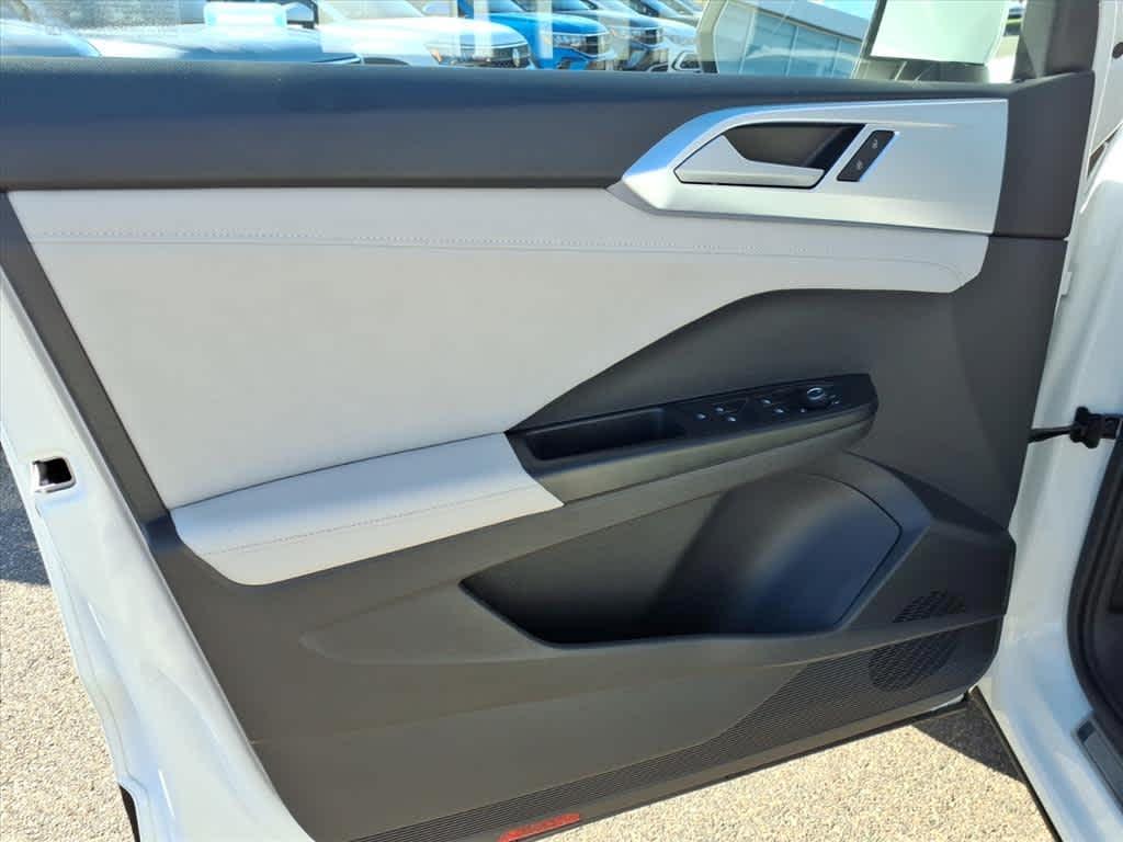 used 2025 Volkswagen Taos car, priced at $27,997