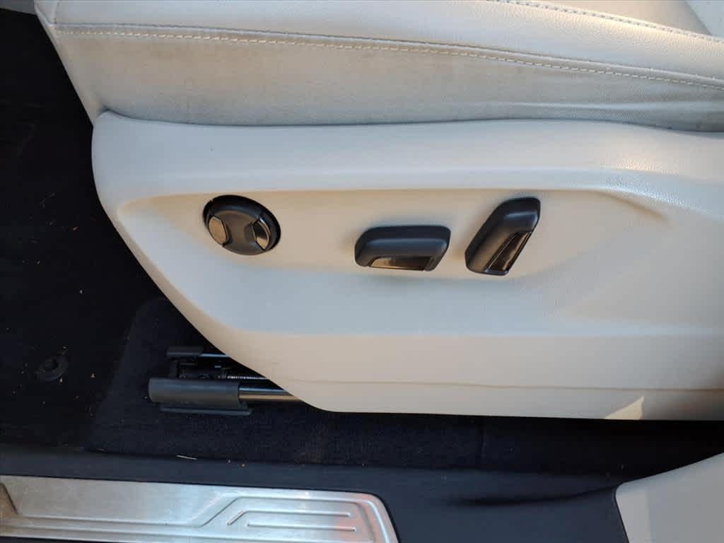 used 2022 Volkswagen Atlas car, priced at $29,994