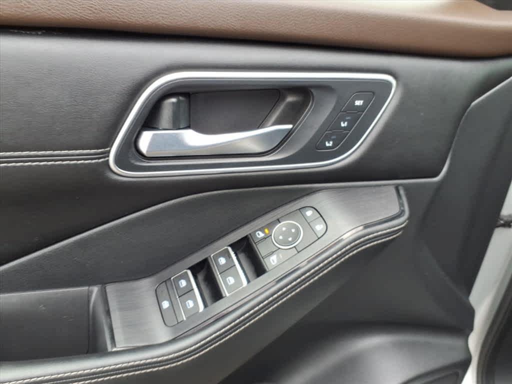 used 2021 Nissan Rogue car, priced at $24,893