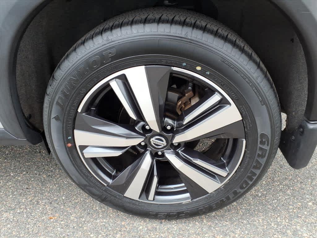 used 2021 Nissan Rogue car, priced at $24,893