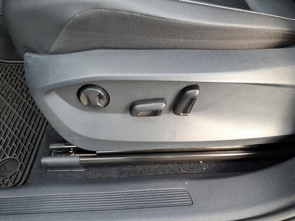 used 2022 Volkswagen Tiguan car, priced at $26,996