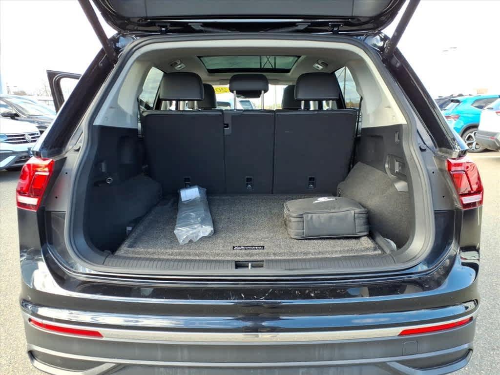 used 2022 Volkswagen Tiguan car, priced at $26,996