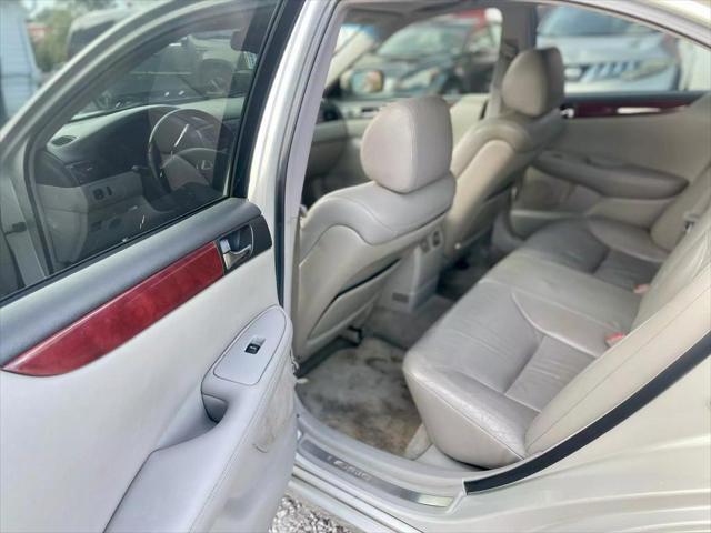 used 2002 Lexus ES 300 car, priced at $1,800