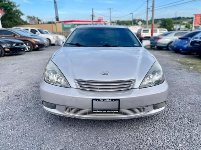 used 2002 Lexus ES 300 car, priced at $1,800