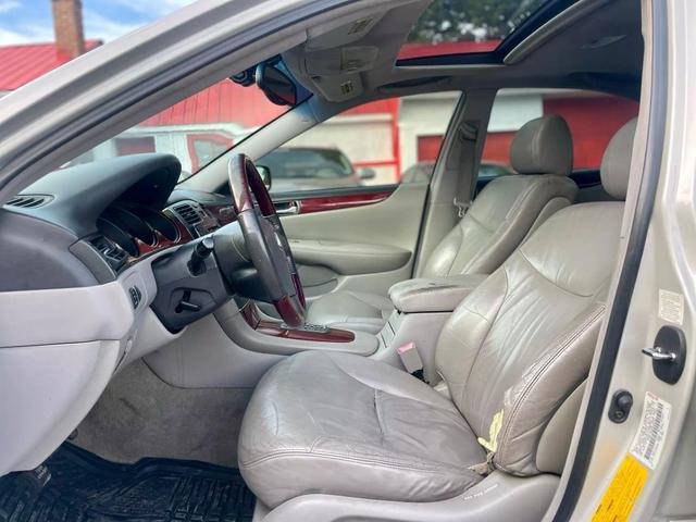 used 2002 Lexus ES 300 car, priced at $2,295