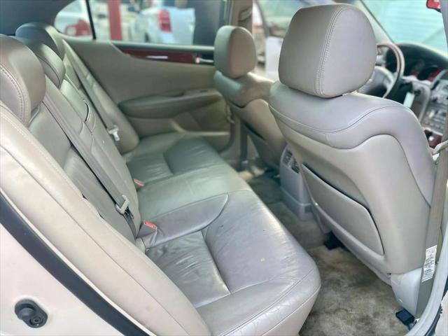 used 2002 Lexus ES 300 car, priced at $1,800
