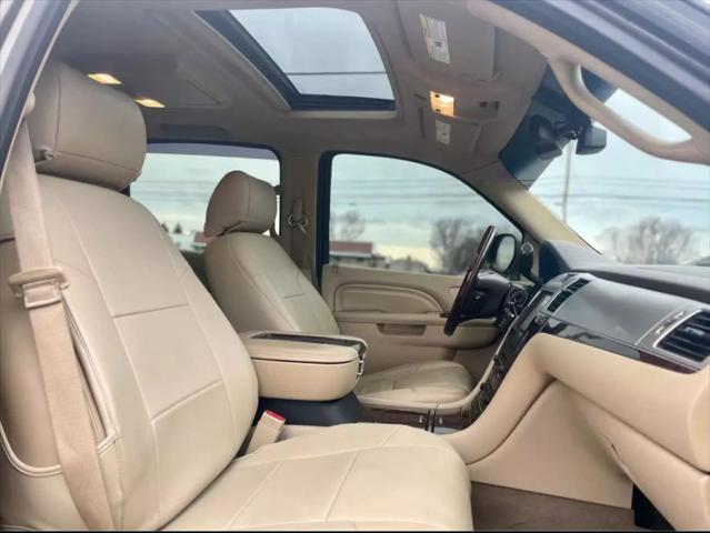 used 2013 Cadillac Escalade ESV car, priced at $11,995